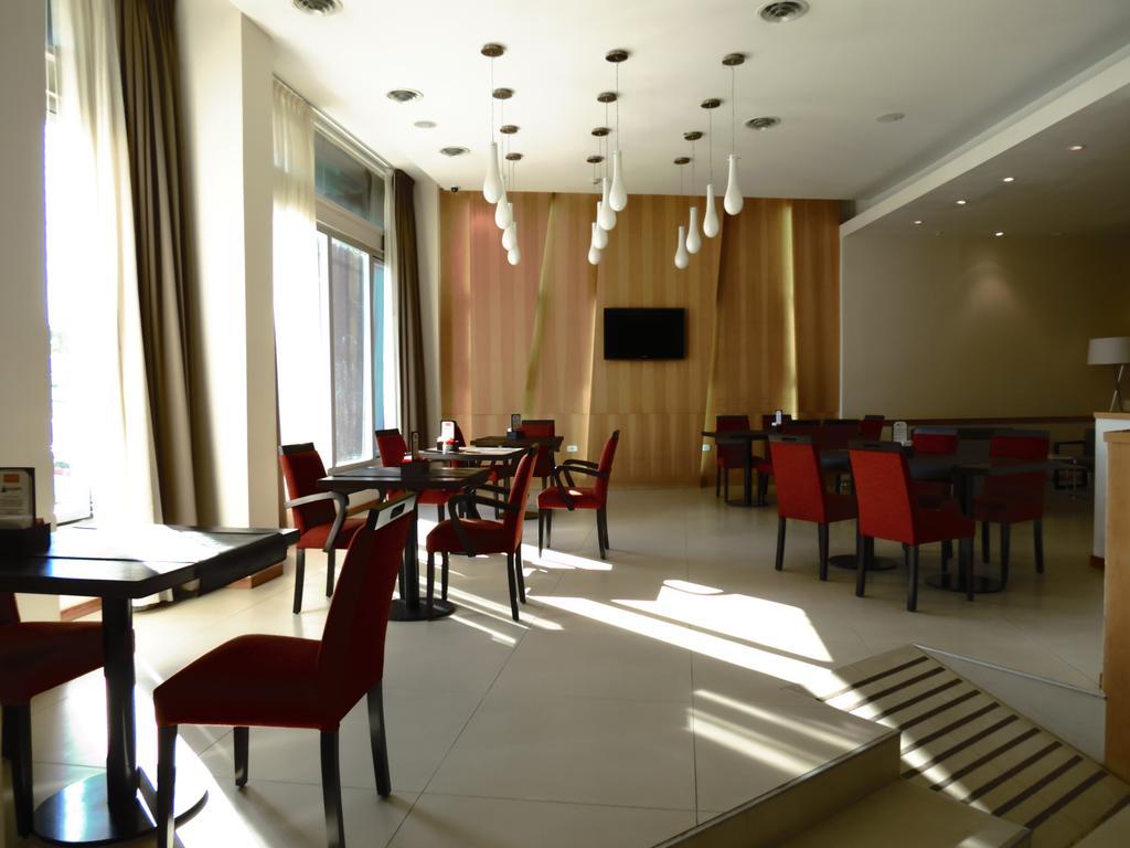 Wam Hotel Patagonico Comodoro Rivadavia Exterior foto